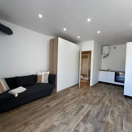 Independant Equipe Apartment Les Pennes-Mirabeau