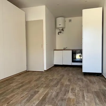 Apartment Independant Equipe *